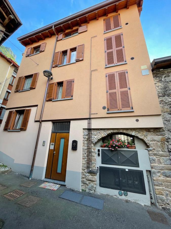 La Casa Di Pucci Nel Borgo Affrescato Di Parlasco Cortenova Ngoại thất bức ảnh
